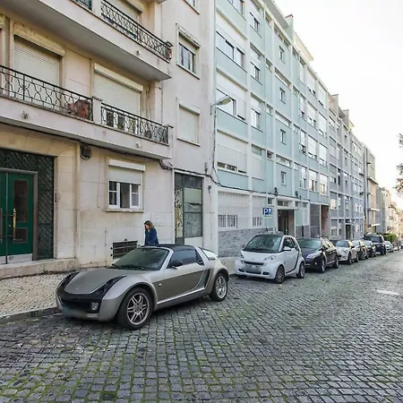 Luminous Tailor Made 2 Bedroom Appartement *